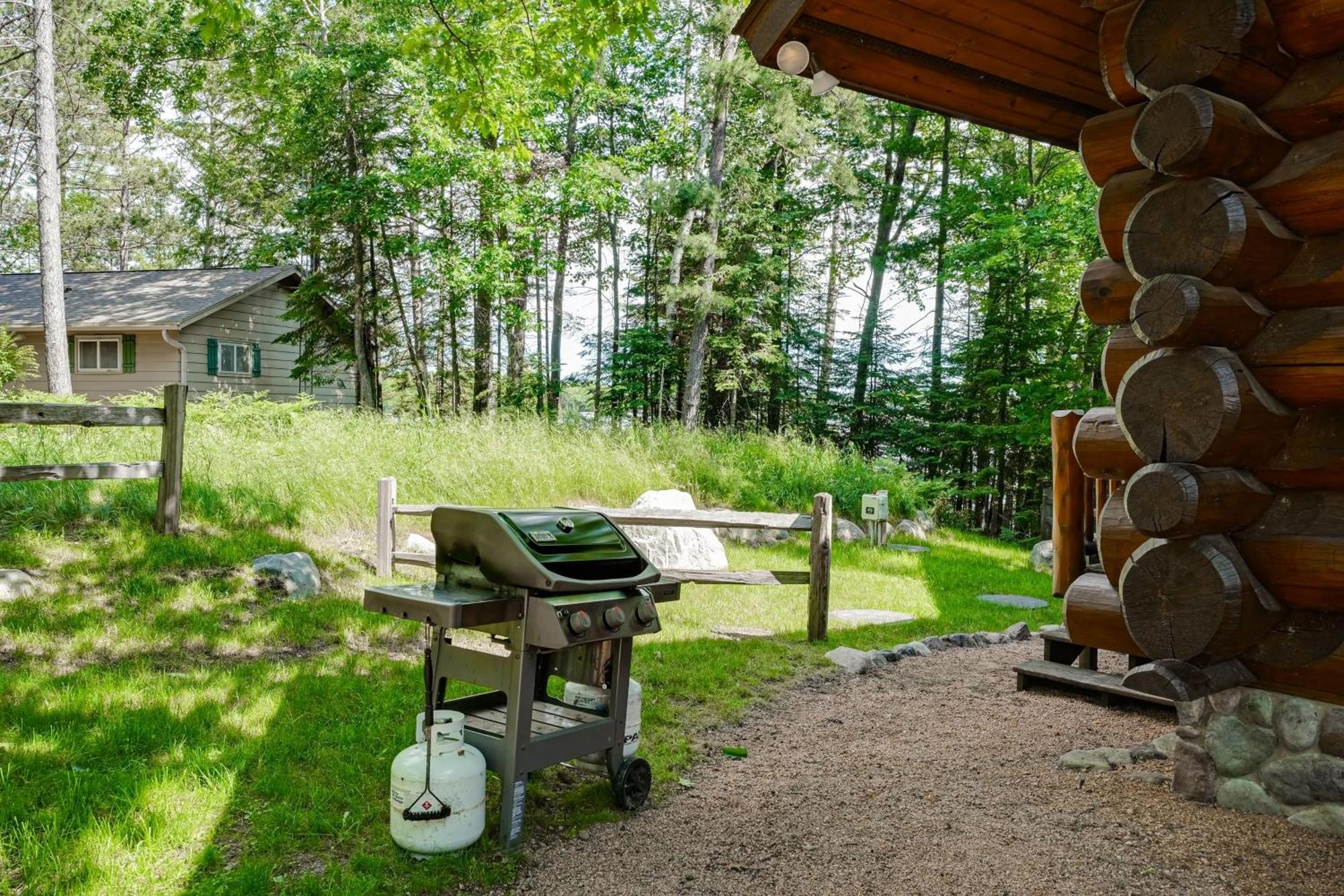 Island View Lodge Eagle River Exterior photo